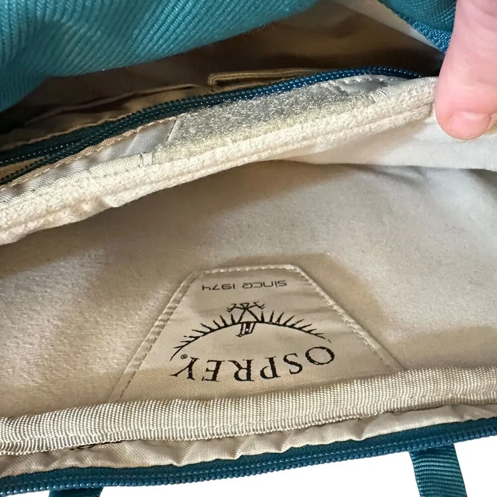 Osprey Teal Canvas Shoulder Laptop Bag Adjustable‎ Strap Fleece Lined Flaw Noted